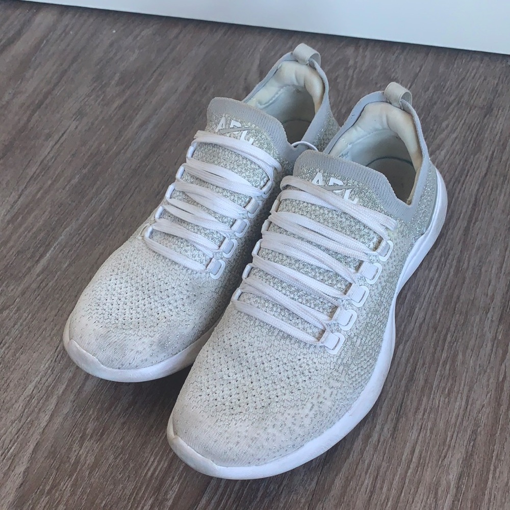 APL Techloom Breeze